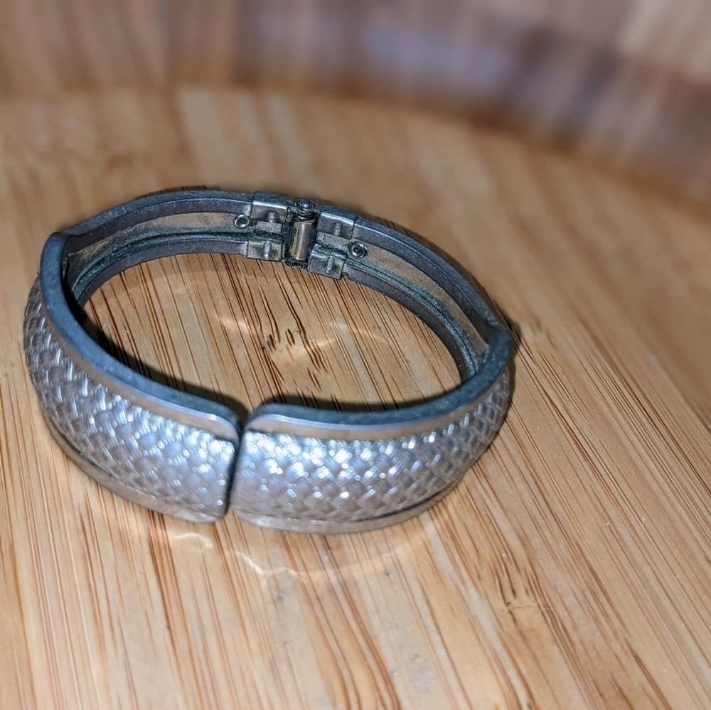 Silver Hinged Bangle Bracelet